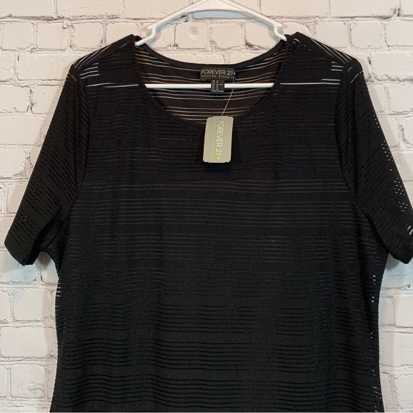 Forever 21 striped black short sleeve NWT dress - Picture 2 of 6